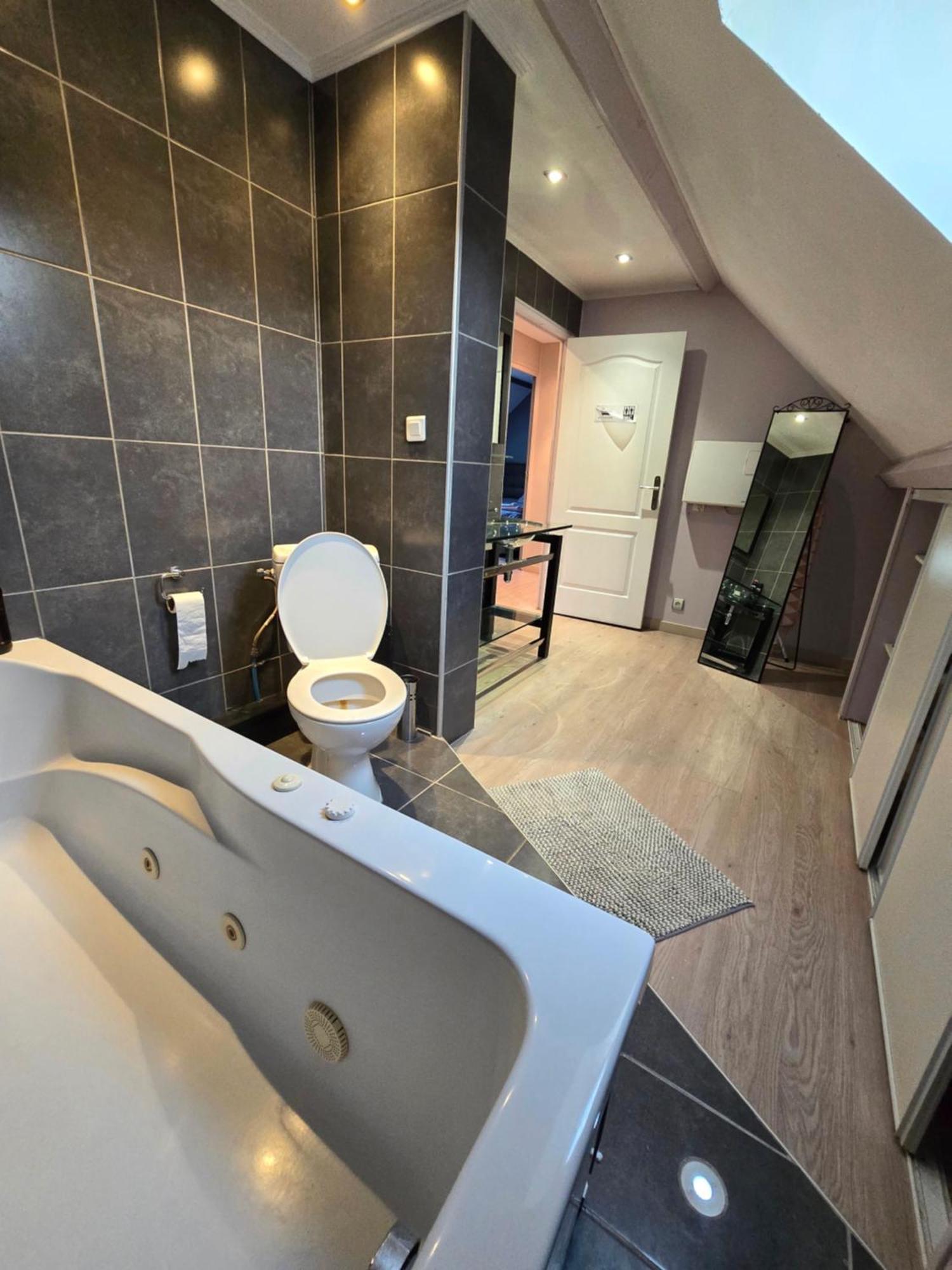 Chambre Privee A 10Min De Roissy Cdg, Au Calme, Parking Gratuit Le Mesnil-Amelot ภายนอก รูปภาพ